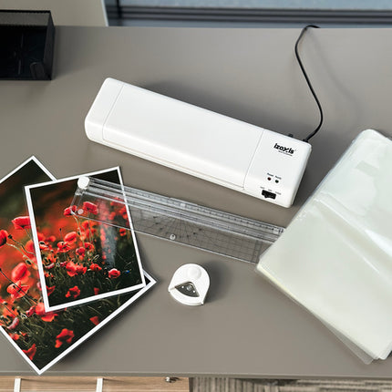 Izoxis 4-in-1 A4 Lamineerapparaat Set - Met Trimmer, Afronder & 60 Folies