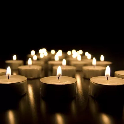 Iso Trade Theelichtjes - Set van 100 stuks - 3 uur brandtijd