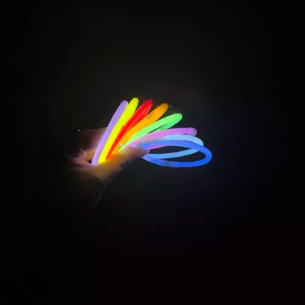 Kruzzel Glow Sticks - 100 Stuks - Fluorescerende Armbanden - Multicolor