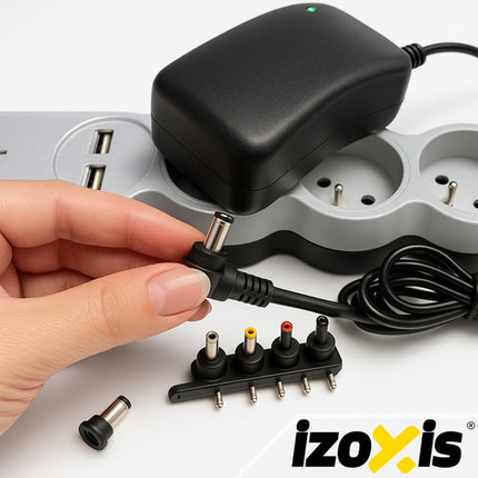 Izoxis Universele Adapter - 30W - 3-12V Regelbaar - 6 Opzetstukken - USB