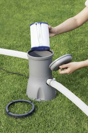 Bestway Filterpomp - 3028 l/u - Voor Zwembaden tot 17400 Liter