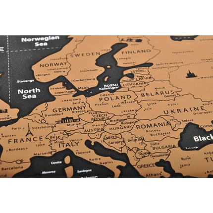 Malatec Wereldkaart Kraskaart - Met Vlaggen & Accessoires - 82x59 cm